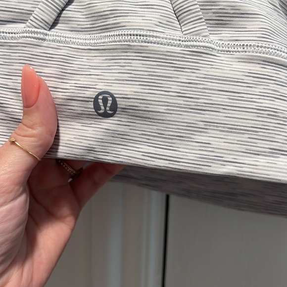 Lululemon Energy High Neck longline zip special edition sports bra size 10 gray - Picture 4 of 6
